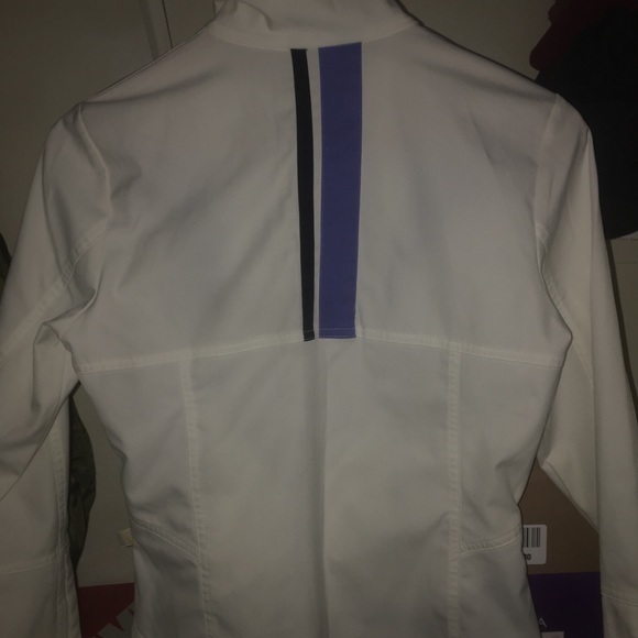 White Nike Track Jacket - Picture 4 of 6
